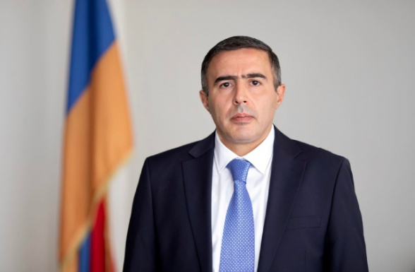 Руководитель офиса 2-го президента Армении Роберта Кочаряна ответил Пашиняну